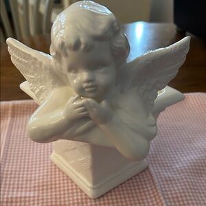 Elegant White Angel planter